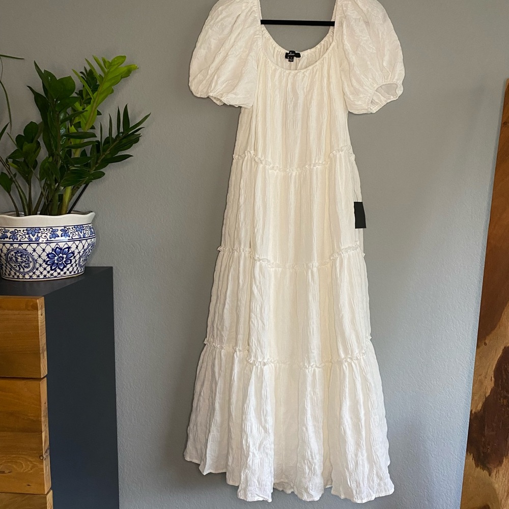 Lulus ruffled dress